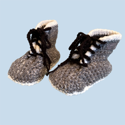 Baby booties Baby booties