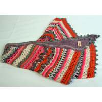 Omslagdoek rood gehaakt