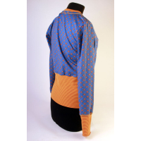 Sweater blue square flower