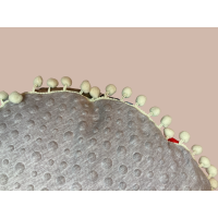 Kussen rond met pompons 88