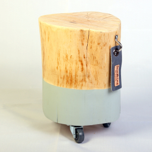 Bijzettafel boomstam 23