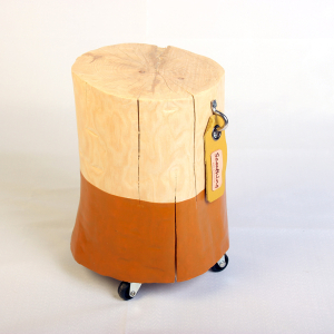 Bijzettafel boomstam 25