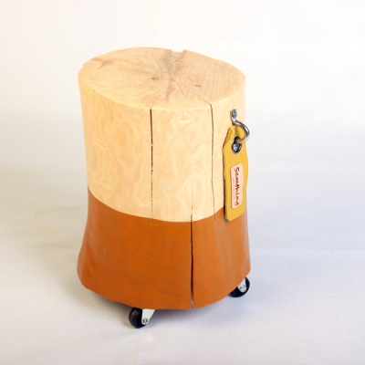 Bijzettafel boomstam 25